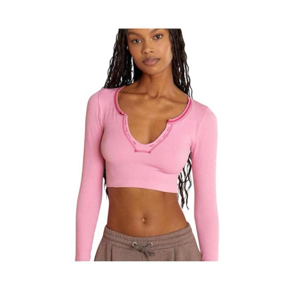 Urban Outfitters Out from Under Go for Gold Long Sleeve Ribbed Pink Tee Size M